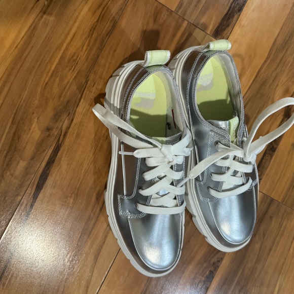 sorel - Picture 2 of 8